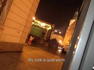 Секс на улице с русской девушкой